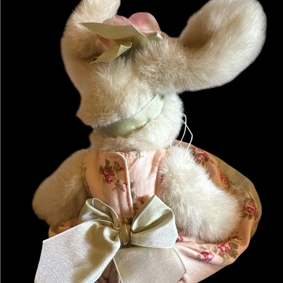 Bearington Bears Collection Beautiful Bunny -Fully jointed, embroidered see pics - Picture 5 of 11